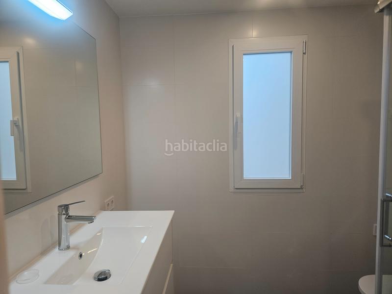 Foto 39cb3f98-3afb-40a8-a1e4-04c656521c61. Miete etagenwohnung mit heizung in Comillas Madrid