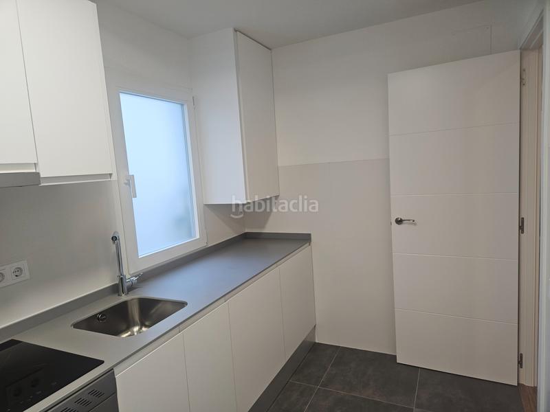 Foto ecf37ea3-c64c-4eb8-a5f2-75f40ba1fda0. Miete etagenwohnung mit heizung in Comillas Madrid