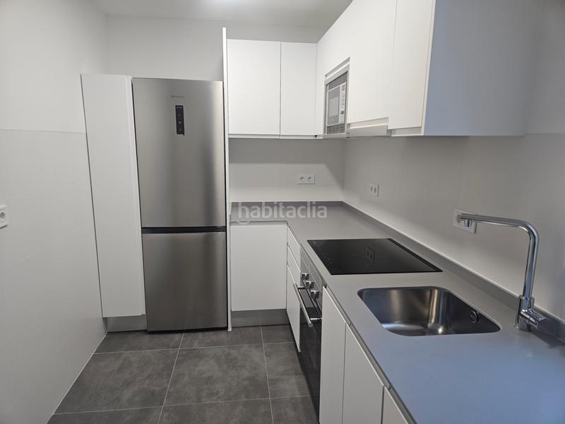 Foto 56e6c422-8bea-467e-bb51-4cb3835eaf32. Rent flat with heating in Comillas Madrid