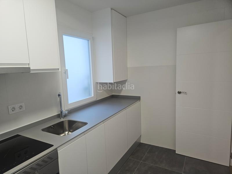 Foto d7e7b76c-54fc-4e84-a455-2f99d8e565ef. Rent flat with heating in Comillas Madrid
