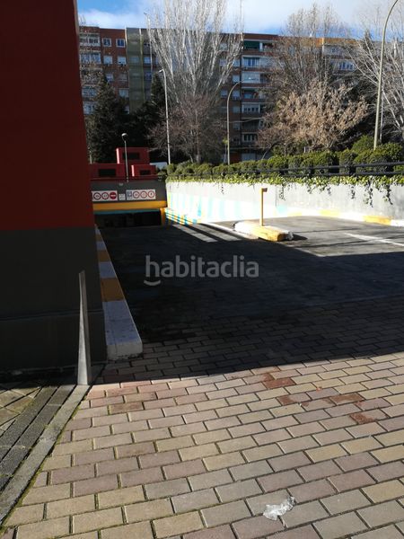 Foto e12c40e7-44d2-49d5-a3a8-18c697dddae7. Aparcament cotxe a Villafontana - Estoril I Móstoles