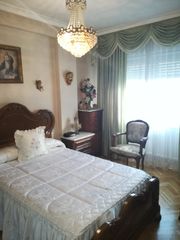Appartement  Calle de la libertad. Estupendo piso de 4 dormitorios, 2 baños, salón independiente