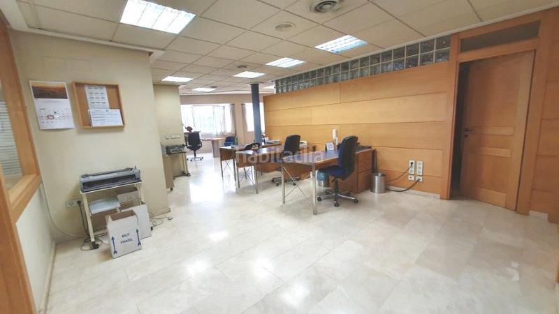 Foto 4e357d72-dd54-4878-b8a3-63d2e5530895. Capannone industriale in Campo Alto-Club de Campo Elda