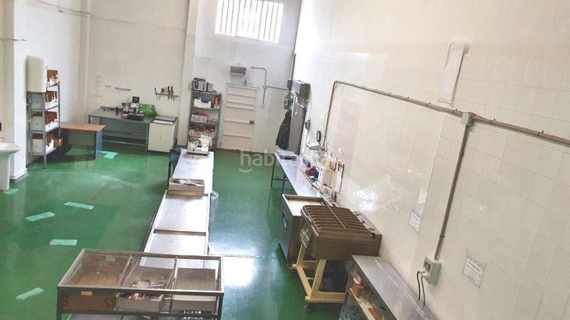 Foto 6ed6018a-6a22-469a-8bbe-22528a4554c6. Capannone industriale in Campo Alto-Club de Campo Elda