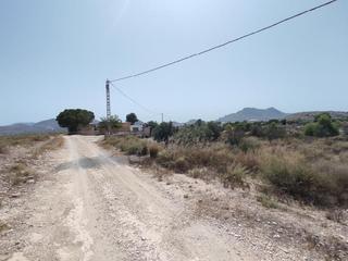 Terrain résidentiel à Calle verdegás 12. Terreno agost. urbanización las lomas.  43.000 euros