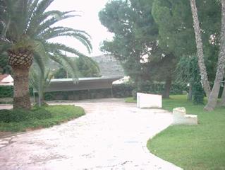 Xalet a Campo Alto-Club de Campo. Chalet de 340 m2.  parcela de 3.000 m2. muy cerca de la ciudad.