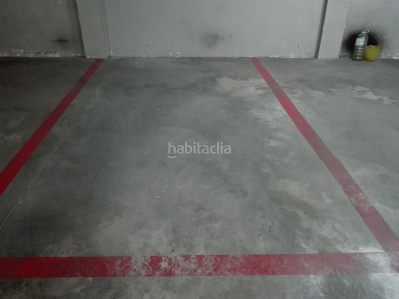 Foto ba21ee32-8d39-49f3-984e-7501316b6357. Posto auto in Plaza de Toros-Avenida Chapí-Trinquete Elda