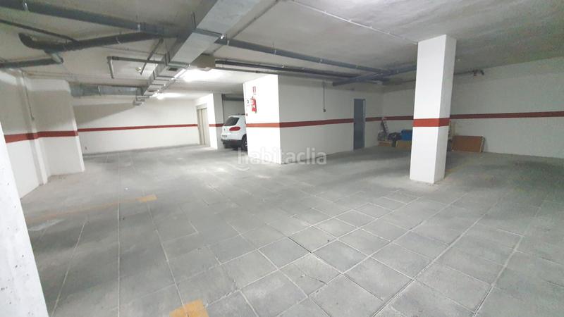 Foto 652027f1-3221-42fe-9257-39d1efc9ba2a. Car parking in Petrer