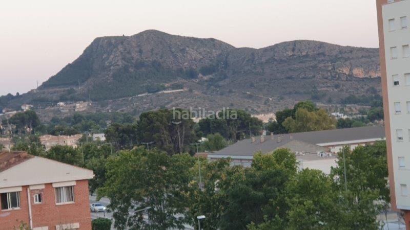 Foto 1caa7c99-e4f7-4f31-9516-a60036dfd13b. Location appartement avec parking dans Las Trescientas-San Francisco-Ciudad Vergel Elda