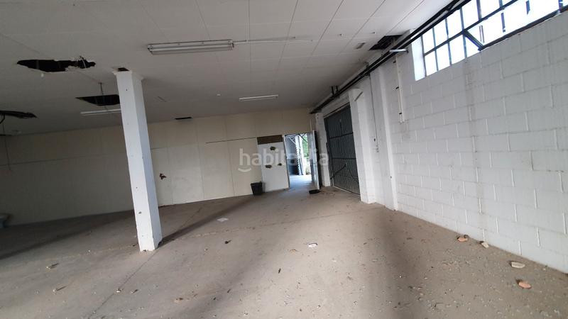 Foto 2d79f6da-a168-4b52-a180-de08acf913cd. Industrial building in Ibi