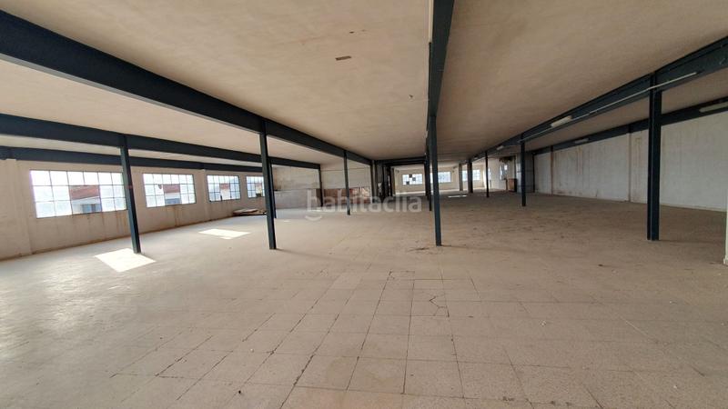 Foto 975b2807-4a97-4bc8-89e2-797c20c17238. Industrial building in Ibi