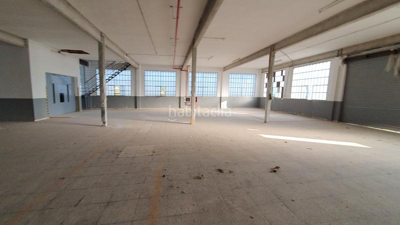 Foto a5bec61a-2fb2-4c28-86f7-27817782c90a. Industrial building in Ibi