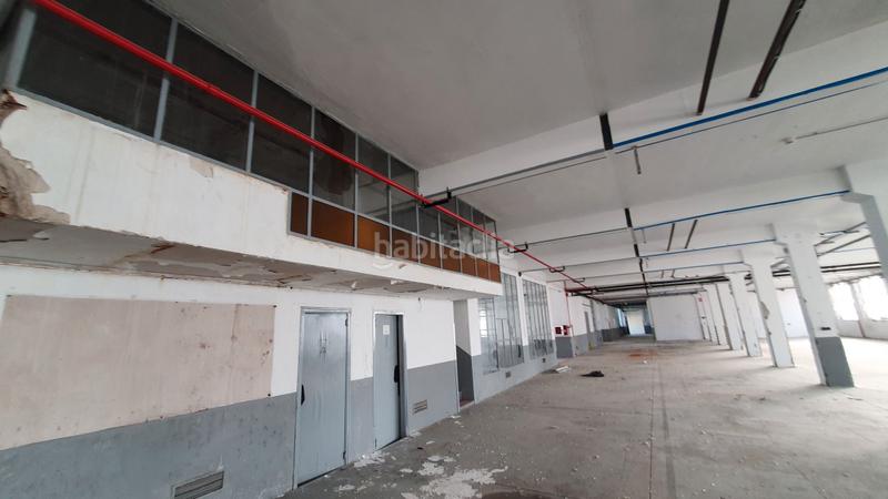 Foto b23aac24-8b51-48b9-b002-c78a6080b5aa. Industrial building in Ibi