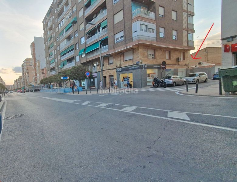 Foto 053eb594-d152-42c7-a93d-fe70b0e04984. Edifici a Plaza Castelar - Mercado Central Elda