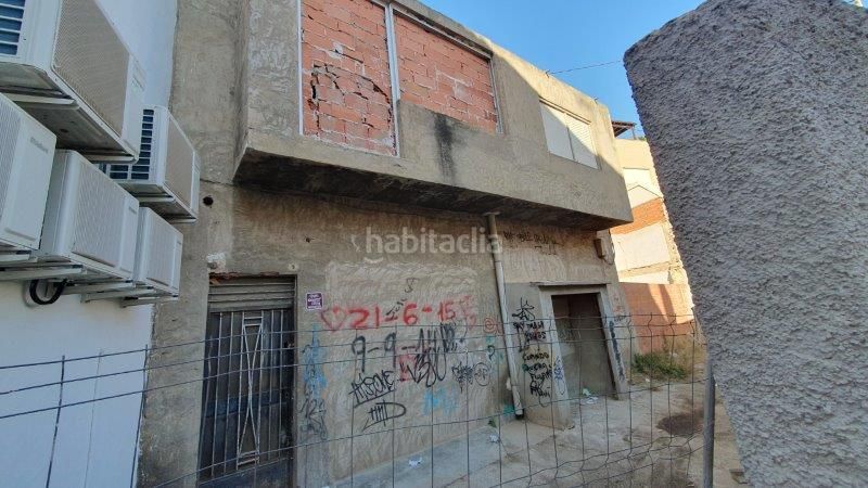 Foto d44133cb-d2da-4b45-9dea-780a997097d1. Edifici a Plaza Castelar - Mercado Central Elda