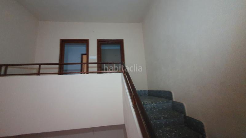 Foto 8b903206-9fb9-4cdd-a5fa-e0b35d0f636d. Edificio  , planta baja local y planta primera viviendas 153.500 euros en Onil