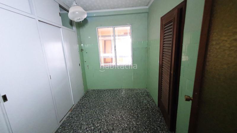 Foto da40f471-d3a6-49b6-ab4f-dc8fb2248273. Edificio  , planta baja local y planta primera viviendas 153.500 euros en Onil