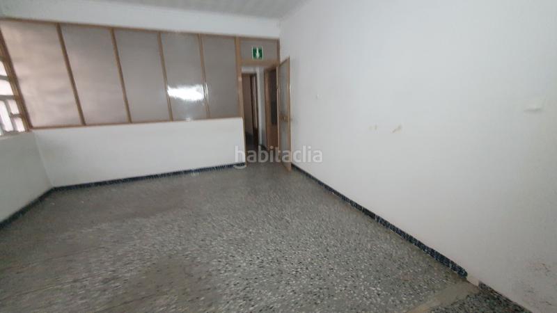 Foto f473d9ce-9e47-4873-a317-42f548757185. Edificio  , planta baja local y planta primera viviendas 153.500 euros en Onil