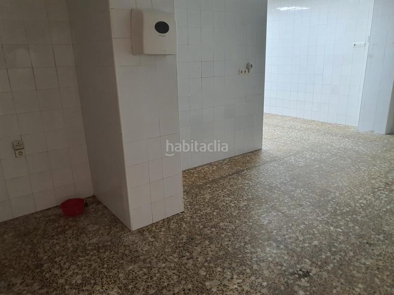 Foto 11c224ca-1f8b-4b56-b87f-64bb7345b6c3. Lloguer local comercial a Petrer