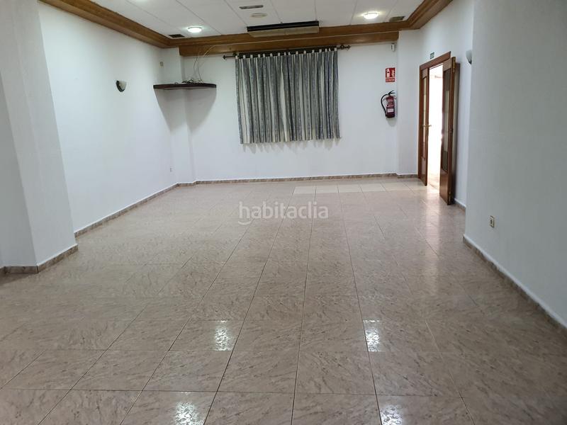 Foto 2136cdca-d8da-4e8a-9cea-a26c7347e6b3. Lloguer local comercial a Petrer