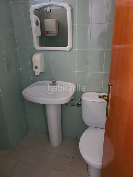 Foto 61b9c501-d4ff-4fea-8410-04d0a3d428f3. Lloguer local comercial a Petrer
