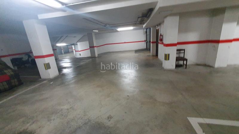 Foto e61114d5-fd7f-4791-9980-94d07134b9f8. Parking voiture dans Centre-Zona Alta Alcoi