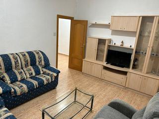 Appartement à Plaza Castelar - Mercado Central. Elda. a pocas manzanas de avd. de madrid. piso  1º  precio  93.0