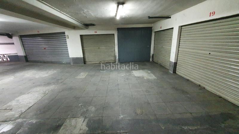 Foto dd3ae5bb-581d-46eb-84bd-e853667c7a5c. Posto auto in Centro Elda