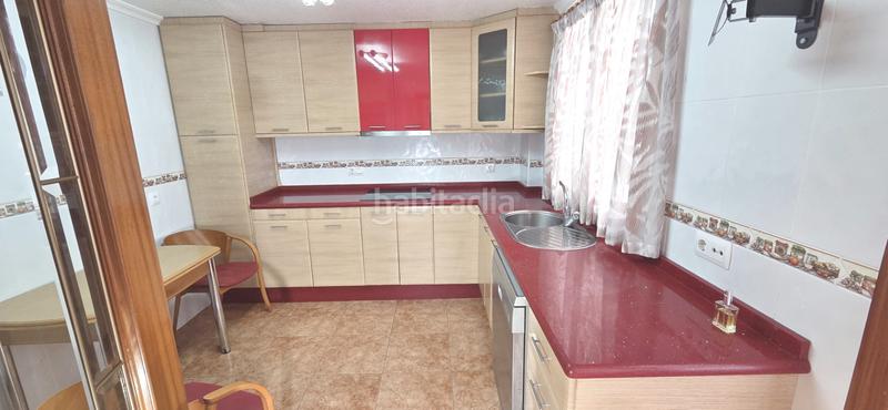 Foto 53bdd366-d6f5-4085-a0ba-aa73c8f42b3c. Piso , a una manzana de plaza castelar. soleada vivienda. precio 119.000 euros en Elda