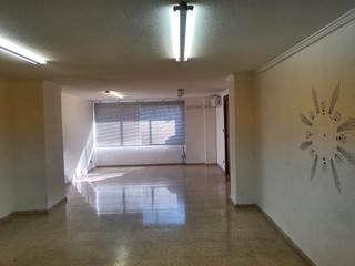 Lloguer Oficina a Avenida chapí 29. Av. chapí: oficina de 60 m2, con recibidor y baño con ducha. muy