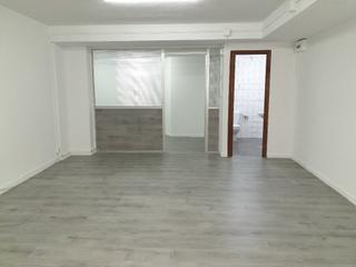 Lloguer Oficina a Plaza de Toros-Avenida Chapí-Trinquete. Elda centro: oficina 100 m2. alquiler 320 €