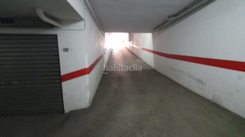 Foto 3c27f71c-3687-41cb-b422-cf4352159835. Autoparkplatz in Petrer