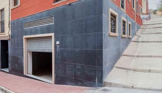 Local Comercial a Monòver. Local monovar.  119 m2.  precio 28.000 euros