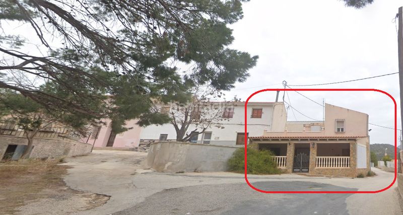 Foto 517cb2a7-a611-4810-affb-3189437952c9. Casa adosada la romana (alicante) casa adosada. precio 65.000 euros en Romana (la)