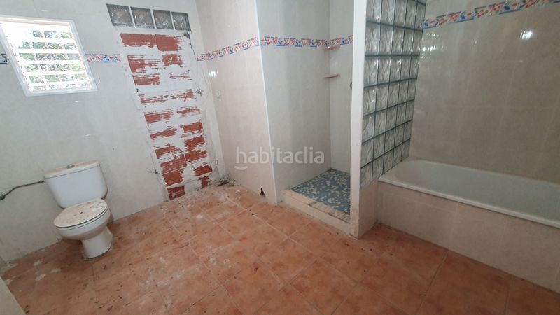 Foto b2fc5383-a117-4f83-97aa-2cf56f7ede13. Casa adosada la romana (alicante) casa adosada. precio 65.000 euros en Romana (la)