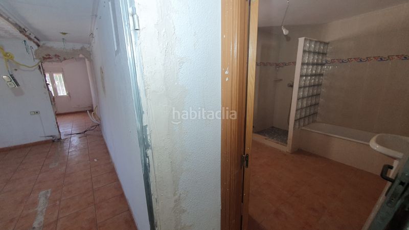 Foto c705b9d0-f4bb-4a51-99fc-1aa04abfbf58. Casa adosada la romana (alicante) casa adosada. precio 65.000 euros en Romana (la)
