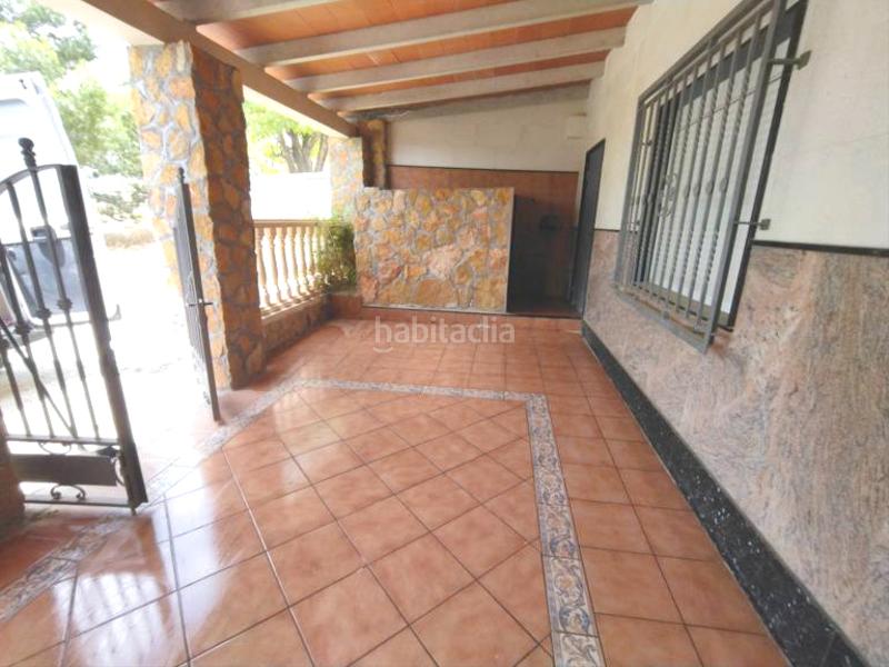 Foto 1d75ef54-f830-4e8f-bbcb-edd4c4b6ce87. Casa adossada a Romana (la)