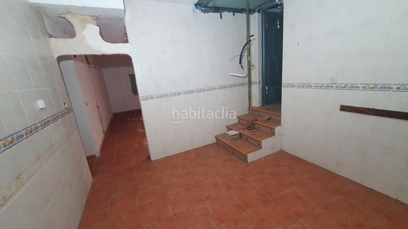 Foto d556fc05-1986-4619-baa7-1a5629533c55. Casa adossada a Romana (la)