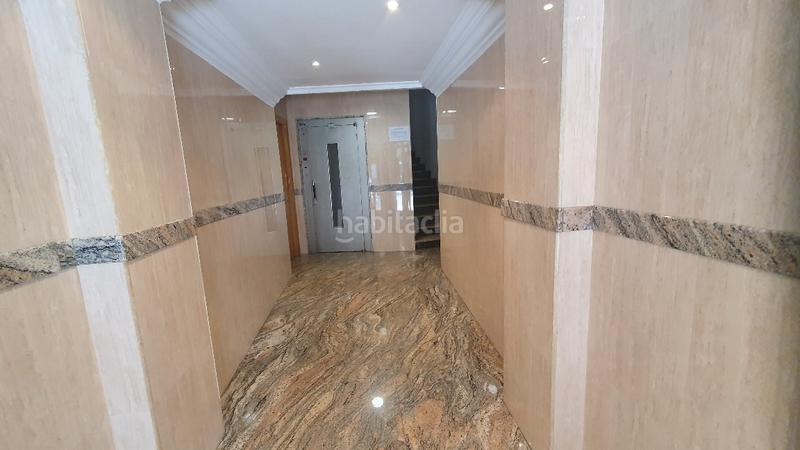 Foto 29f16578-711e-4c0a-9871-d272c3435d01. Piso , piso con dos terrazas. cerca teatro chapi, precoio 123.000 euros en Villena