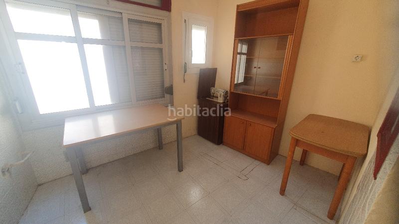 Foto 2a234517-c2e8-4f00-8110-3414f394c324. Piso , piso con dos terrazas. cerca teatro chapi, precoio 123.000 euros en Villena