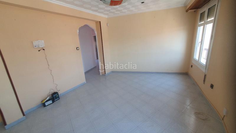 Foto 301a11bb-d6ff-40a8-b816-67c3a2b07fb9. Piso , piso con dos terrazas. cerca teatro chapi, precoio 123.000 euros en Villena