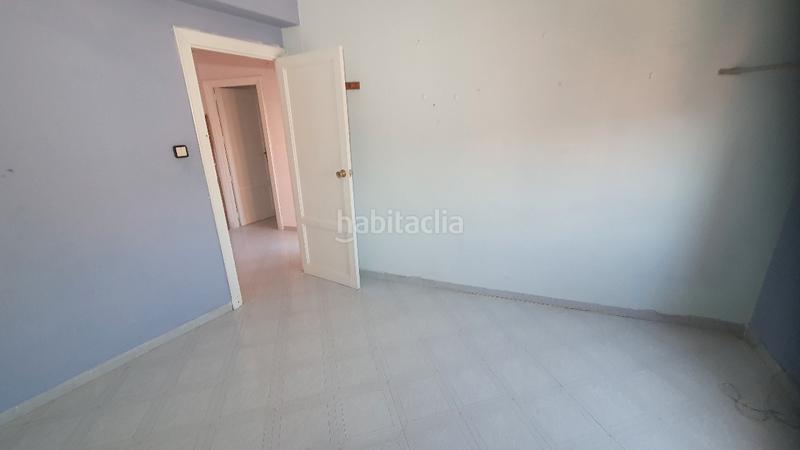 Foto 5e960d73-c2be-4f6b-a84b-bc04e97b42a1. Piso , piso con dos terrazas. cerca teatro chapi, precoio 123.000 euros en Villena