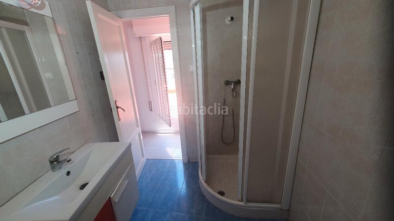 Foto 7e71ab43-1d92-4dad-8974-abce2e39c43c. Piso , piso con dos terrazas. cerca teatro chapi, precoio 123.000 euros en Villena