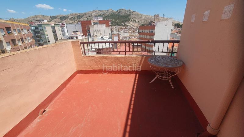 Foto a4a94635-8d70-404d-ba48-356094881a8c. Piso , piso con dos terrazas. cerca teatro chapi, precoio 123.000 euros en Villena