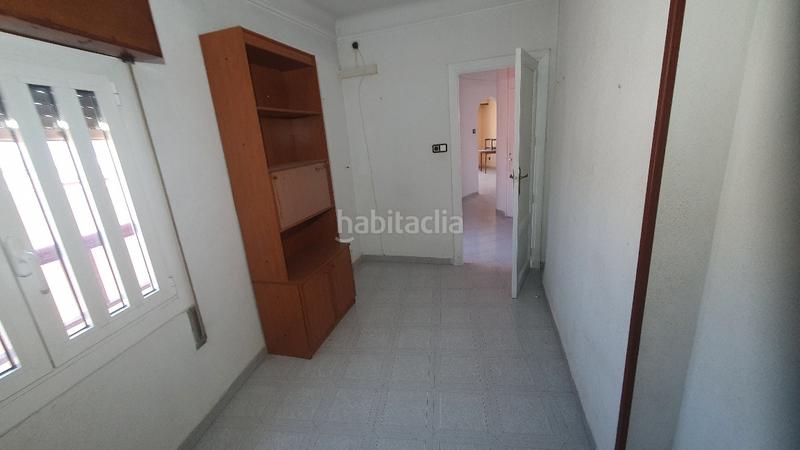 Foto f79a7eb7-5ed3-4657-a657-ed46b6ec7c15. Piso , piso con dos terrazas. cerca teatro chapi, precoio 123.000 euros en Villena