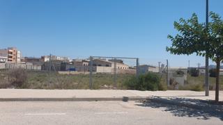 Terreny residencial a Monforte del Cid. Monforte del cid. suelo urbano  1.397 m2.