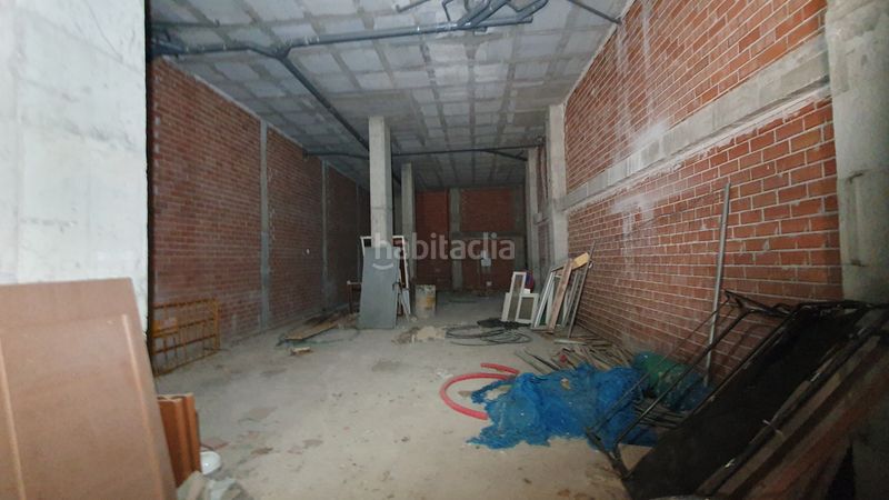 Foto 0155a8f1-dbcc-4209-9593-ac424288c38e. Local comercial local zona chapi, precio 125.000 euros en Villena