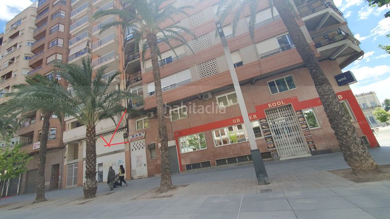 Foto bc4744a2-b70a-4177-ad86-2301bb3929a1. Local comercial local zona chapi, precio 125.000 euros en Villena