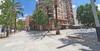 Geschäftsraum  Parque ruperto chapí. Local zona chapi, villena precio 125.000 euros