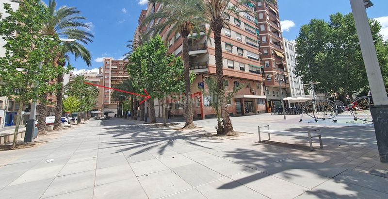 Foto dddd3c5e-f40f-40f0-90bb-46acffd05bfb. Local comercial local zona chapi, precio 125.000 euros en Villena